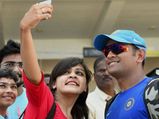 ಸೈಲೆಂಟಾಗಿ ಕಾಡಲಿದೆ 'ಸೆಲ್ಫಿ ಎಲ್ಬೋ' ಸಮಸ್ಯೆ- ಎಚ್ಚರ!  