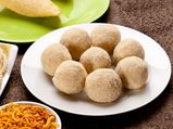 ಆಹಾ ಅವಲಕ್ಕಿ ಲಾಡು, ಒಮ್ಮೆ ಬಾಯಿಗೆ ಹಾಕಿ ನೋಡು!  
