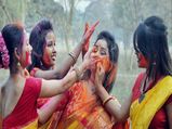 ಗರ್ಭಿಣಿಯರೇ ಹೋಳಿ ಆಚರಿಸಿ! ಆದರೆ ಈ ಮುನ್ನೆಚ್ಚರಿಕೆಗಳನ್ನು ಅನುಸರಿಸಿ