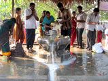 ಶ್ರಾವಣ ಸೋಮವಾರದಂದು ಶಿವನನ್ನು ಹೇಗೆ ಪೂಜಿಸಬೇಕು?