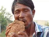 ಈ ವ್ಯಕ್ತಿ ದಿನಕ್ಕೆ ಮೂರು ಕಿ.ಲೋ.ಮಣ್ಣು, ಕಲ್ಲು ಮತ್ತು ಒಂದು ಇಟ್ಟಿಗೆ ತಿನ್ನುತ್ತಾನಂತೆ! 