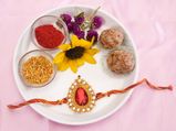 ರಕ್ಷಾ ಬಂಧನ 2019: ಹಬ್ಬದ ದಿನಾಂಕ, ಸಮಯ ಮತ್ತು ಮಹತ್ವ