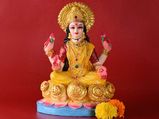 ಶುಕ್ರವಾರ: ಮನದ ಬಯಕೆ ಈಡೇರಲು ಮುತ್ತೈದೆಯರು ವೈಭವ ಲಕ್ಷ್ಮಿ ವ್ರತ  ಹೇಗೆ ಆಚರಿಸಬೇಕು?