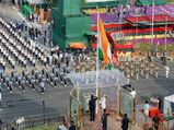 ಸ್ವಾತಂತ್ರ್ಯೋತ್ಸವ ಮತ್ತು ಗಣರಾಜ್ಯ ದಿನದಂದು ಬೇರೆ ಬೇರೆ ರೀತಿಯಲ್ಲಿ ತ್ರಿವರ್ಣ ಧ್ವಜ ಹಾರಿಸುತ್ತಾರೆ ಏಕೆ?