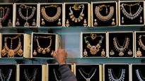 Gold price have surged again in Bengaluru Check today 24K 22K 18K updated rates before buying