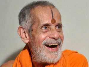 Sri Vishvesha Teertha Swamiji (photo : Sukumar Kodavoor) Sri Vishvesha Teertha Swamiji (photo : Sukumar Kodavoor)