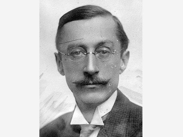 ಹಾರೋಲ್ಡ್ ಮ್ಯಾಕ್ ಗ್ರೇತ್: 