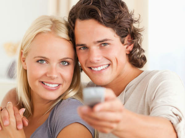 ಟಿವಿ ರಿಮೋಟ್‌ನ್ನು ಅವರ ಕೈಗಿಡಿ