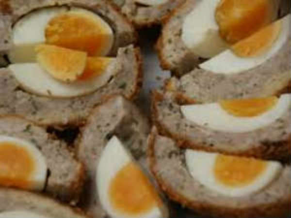 6. ಸ್ಕಾಚ್ ಎಗ್ 