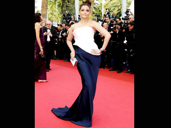  ಕೇನ್ಸ್ ನಲ್ಲಿ ಗಮನ ಸೆಳೆದ ಐಶ್ವರ್ಯಳ ಉಡುಪು