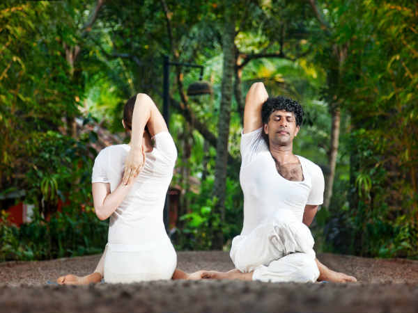 13.ಯೋಗ ಮಾಡಿ 