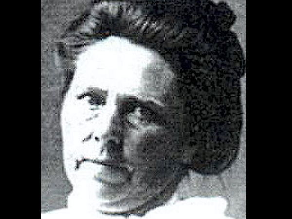  ಬೆಲ್ಲೇ ಗನ್ನೀಸ್