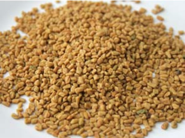 10. ನೆನೆಸಿದ ಮೆಂತ್ಯವನ್ನು ಪೇಸ್ಟ್ 