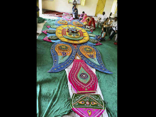 ಹೆಣ್ಣುಮಕ್ಕಳ ರಕ್ಷಣಾ ತಂತ್ರದ ಜಾಣ್ಮೆ