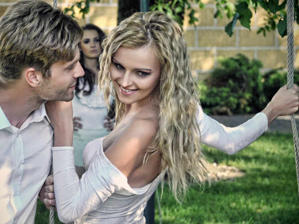 6.ಇನ್ನೊಬ್ಬಳೊಂದಿಗೆ ಸ್ನೇಹ