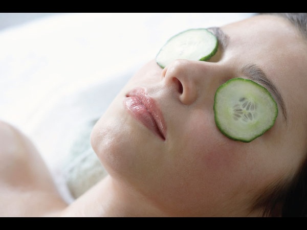 ನಿಮ್ಮ ಕಣ್ಣುಗಳಿಗೆ ಪುನಶ್ಚೇತನವನ್ನು ನೀಡುತ್ತದೆ