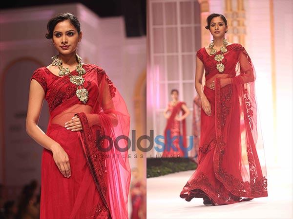 10. ಬ್ಲಡ್ ರೆಡ್