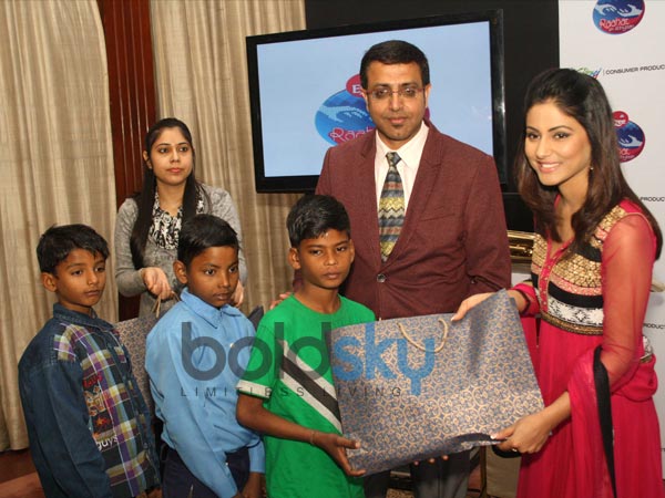 ಹೀನಾ ಖಾನ್ ಅವರ ನಗುಮುಖ: 