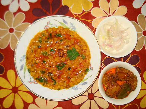 ಮುಳ್ಳುಸೌತೆ ಚನ್ನಾ ದಾಲ್: