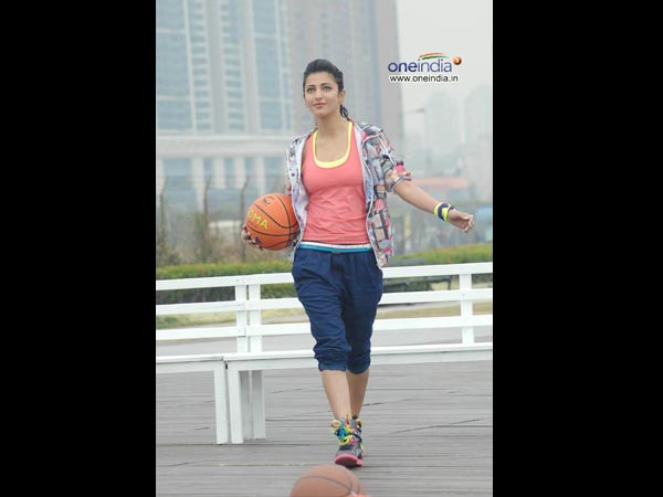 ಶ್ರುತಿ ಹಾಸನ್ ಅವರ ಹಾಟ್ ಲುಕ್‌ 