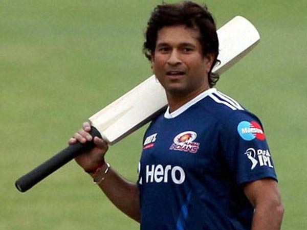 ಸಚಿನ್ ತೆಂಡೂಲ್ಕರ್ ಫೋಟೊಗಾಗಿ ಕ್ಲಿಕ್ ಮಾಡಿ