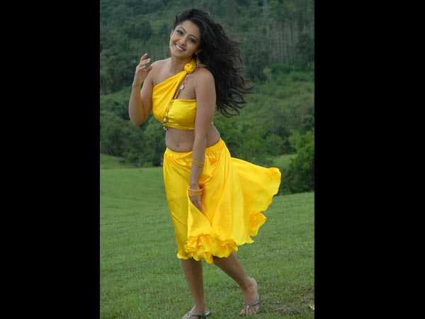 ಸಖತ್ ಹಾಟ್ ಲುಕ್‌ನಲ್ಲಿ ಐಂದ್ರಿತಾ