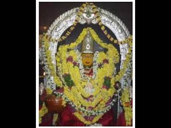 ಶನಿಶ್ವರ ಮಂತ್ರವನ್ನು ಪಠಿಸಿ ಭಕ್ತಿಯಿಂದ ಪಠಿಸಿ ಶನಿಶ್ವರ ಮಂತ್ರವನ್ನು ಪಠಿಸಿ ಭಕ್ತಿಯಿಂದ ಪಠಿಸಿ