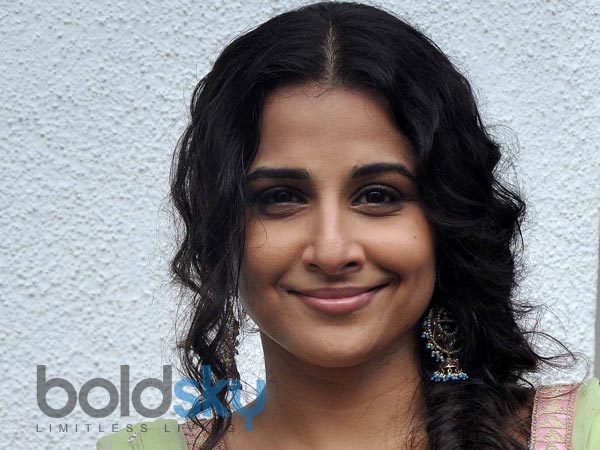 ಆಕೆಯ ಮೇಕಪ್