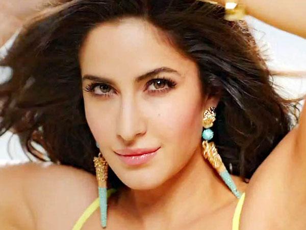 ಕತ್ರಿನಾ ಕೈಫ್ ಮತ್ತು ಆಕೆಯ ಸೆಲೆಬ್ರಿಟಿ ಸೌಂದರ್ಯ ಕತ್ರಿನಾ ಕೈಫ್ ಮತ್ತು ಆಕೆಯ ಸೆಲೆಬ್ರಿಟಿ ಸೌಂದರ್ಯ