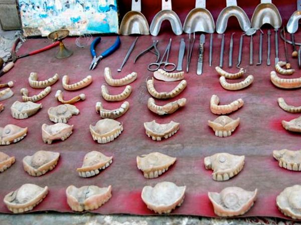 ದಂತ ವೈದ್ಯ