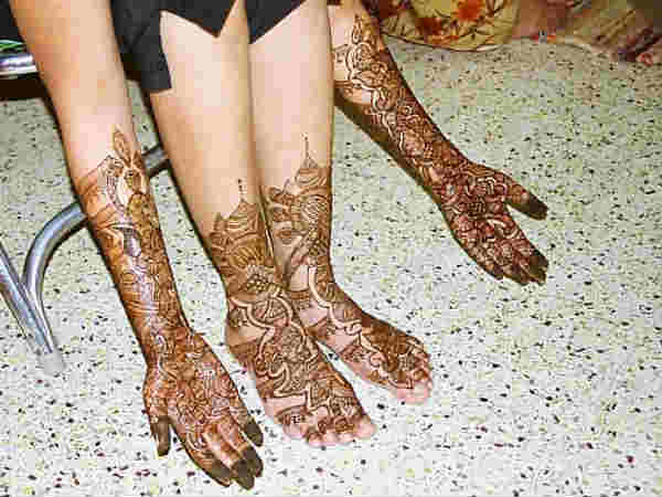 How to make your mehndi last longer