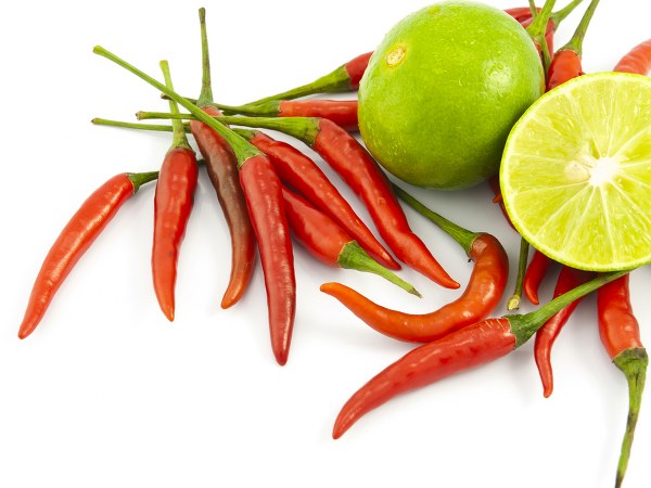 ಲಿಂಬೆ ಹಾಗೂ ಹಸಿಮೆಣಸಿನ ಕಾಯಿ