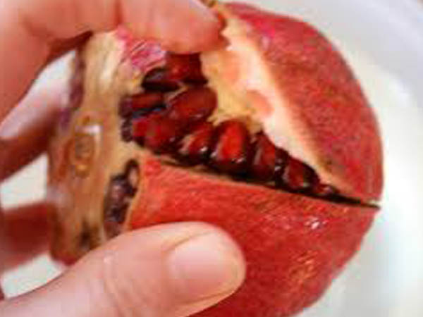 ಗಂಟಲ ಕೆರೆತವನ್ನು ನಿವಾರಿಸುತ್ತದೆ