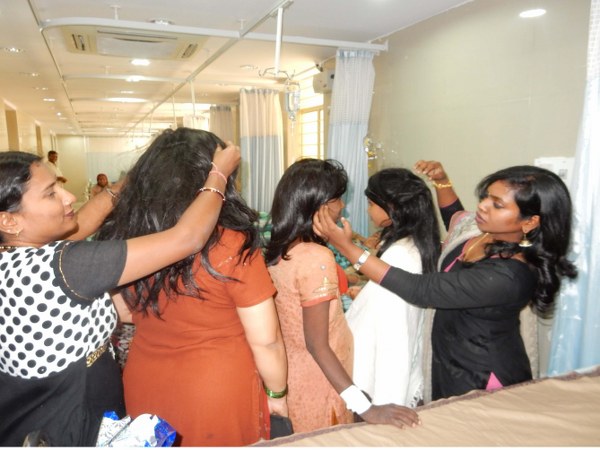 Hairline International donates wigs to Women cancer patients