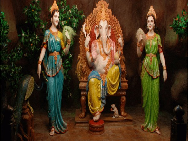 ರಿದ್ಧಿ ಹಾಗೂ ಸಿದ್ಧಿ