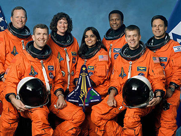 ವಿದ್ಯಾರ್ಥಿಗಳಿಗೆ ಕಲ್ಪನಾ ಚಾವ್ಲಾರ ಹೆಸರು