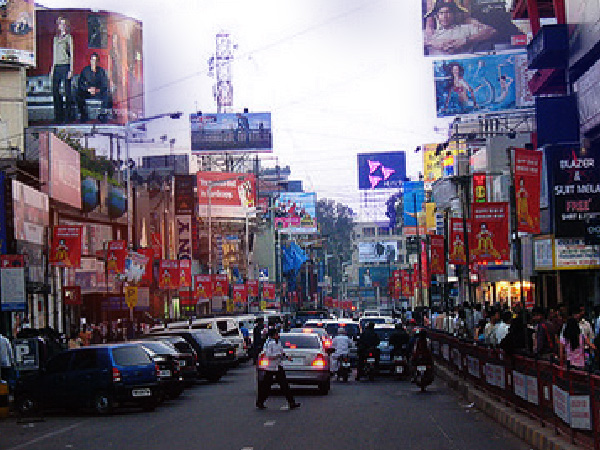 ಸೌಲಭ್ಯಗಳ ಆಗರವಾಗಿರುವ ಸಾರ್ವಜನಿಕ ಸ್ಥಳಗಳು ಸೌಲಭ್ಯಗಳ ಆಗರವಾಗಿರುವ ಸಾರ್ವಜನಿಕ ಸ್ಥಳಗಳು