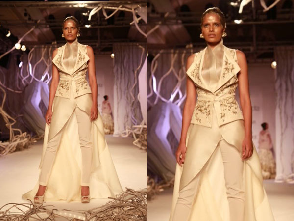 ಭಾರವಾದ ಲೆಹೆಂಗಾಗಳು