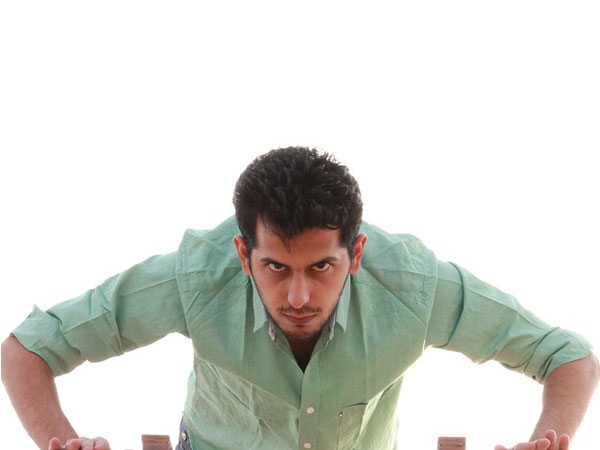 ನಿಮ್ಮ ಬಗ್ಗೆ ಗಂಭೀರ ನಿಲುವು ತಾಳಿ ನಿಮ್ಮ ಬಗ್ಗೆ ಗಂಭೀರ ನಿಲುವು ತಾಳಿ