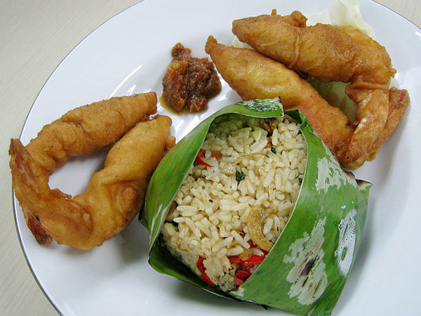 ವಿವಿಧ ಬಗೆಯ ಖಾದ್ಯಗಳನ್ನು ಬಡಿಸಲು ಸಾಧ್ಯ