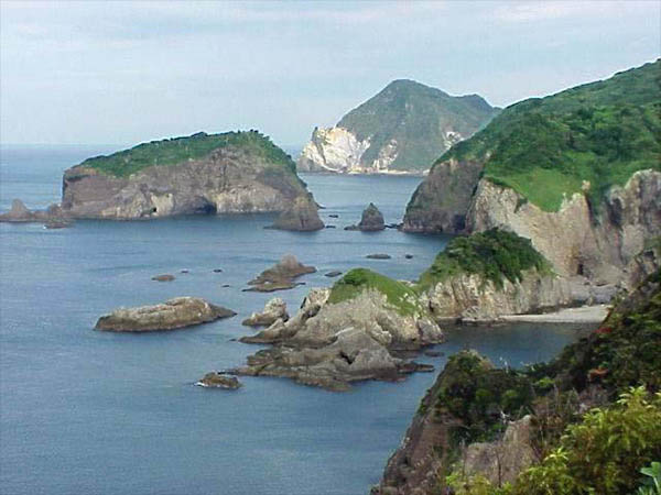 ಜಪಾನ್‌ನಲ್ಲಿರುವ ಮಿಯಾಕೆಜಿಮಾ ದ್ವೀಪ