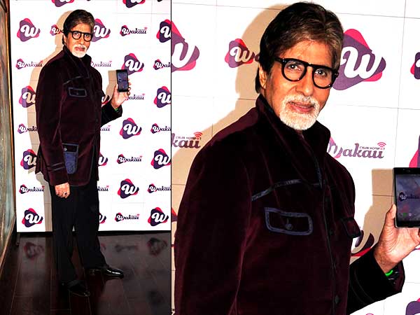 Amitabh Bachchan Shines In Maroon Velvet