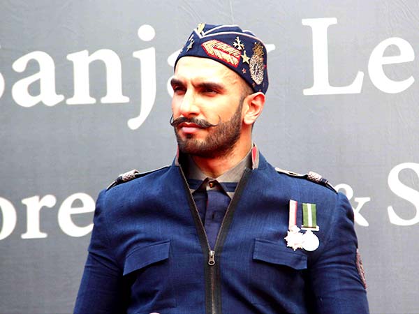 Captain Ranveer Singh Unleashing Bajirao Mastani Poster 