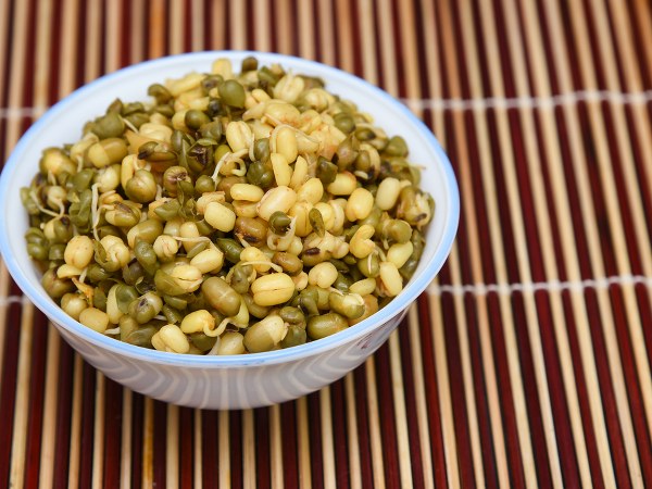 ಹೊಟ್ಟೆಯಲ್ಲಿ ಉರಿಯನ್ನು ಉಂಟಾಗುವುದನ್ನು ತಡೆಯುತ್ತದೆ