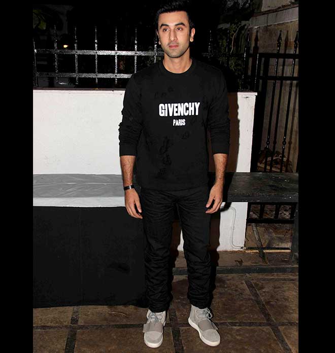 Tamasha Couple Ranbir And Deepika In Black And White