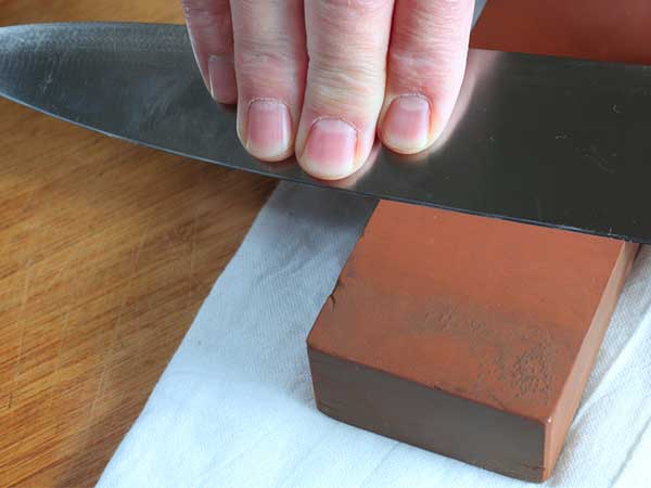 Knife Sharpening Tips