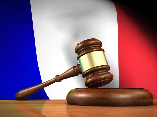 ಫ್ರಾನ್ಸ್‌ನಲ್ಲಿ ರಸ್ತೆಯಲ್ಲಿ ಉಗಿಯುವಂತಿಲ್ಲ