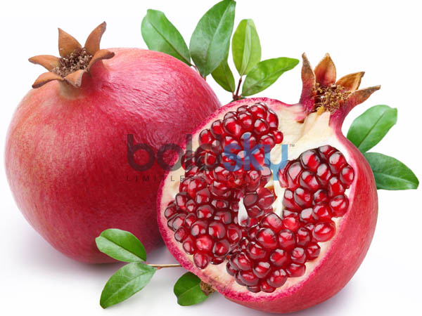 No more bad breath or gum diseases with pomegranate peel