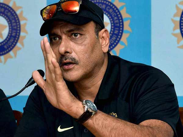 ರವಿ ಶಾಸ್ತ್ರಿ ಮತ್ತು ಅಮೃತಾ ಸಿಂಗ್ ರವಿ ಶಾಸ್ತ್ರಿ ಮತ್ತು ಅಮೃತಾ ಸಿಂಗ್