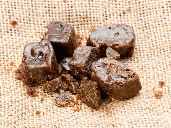 ಕಿವಿನೋವನ್ನು ಕಡಿಮೆ ಮಾಡುತ್ತದೆ